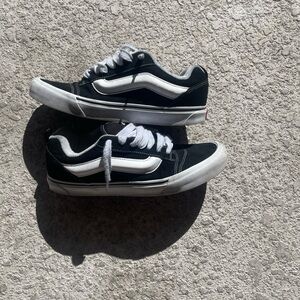 Vans knu skool